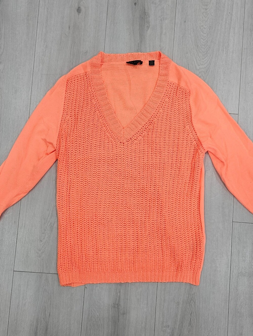 Ted Baker London Lills Neon Orange Knit V-Neck Sweater Mix Gauge $175 NWOT